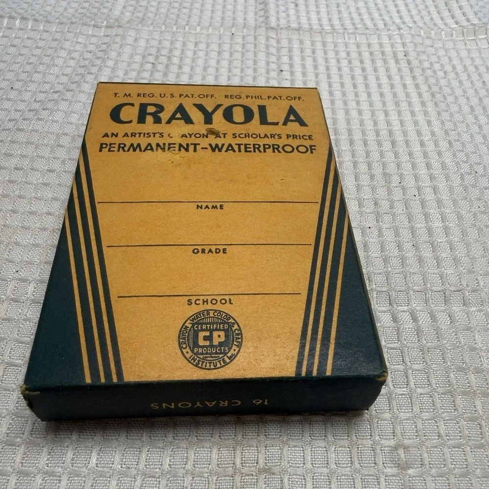 Crayola 16 Gold Medal School Crayons Complete Box Colors Binney Smith Vtg '38-42